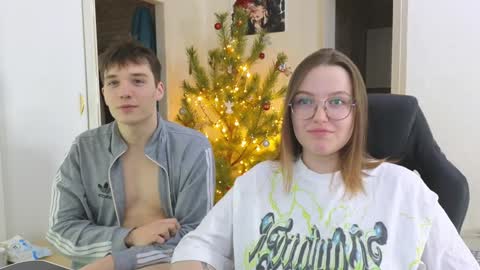 Snapshot of cute_junk chatting on January 2025 07:05:01 PM Kite and Jack online show from January 2025 07:05:01 PM