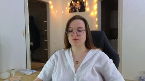 Snapshot of cute_junk chatting on February 2025 09:04:01 PM Kite and Jack online show from February 2025 09:04:01 PM