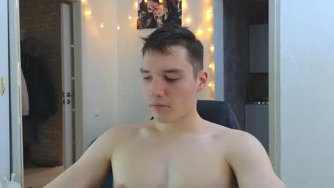 Snapshot of cute_junk chatting on March 2025 12:47:01 PM Kite and Jack online show from March 2025 12:47:01 PM