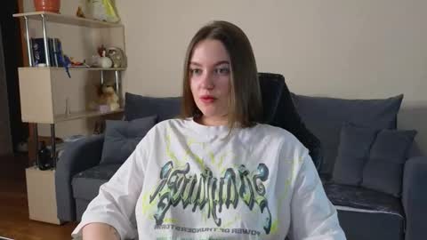 Snapshot of cute_junk chatting on October 2025 04:24:02 PM Kite and Jack online show from October 2025 04:24:02 PM