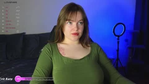 Snapshot of cute_junk chatting on November 2025 10:10:02 PM Kite and Jack online show from November 2025 10:10:02 PM