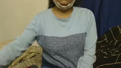 Snapshot of cute_kashmira99 chatting on January 2025 08:49:02 AM kashmira online show from January 2025 08:49:02 AM