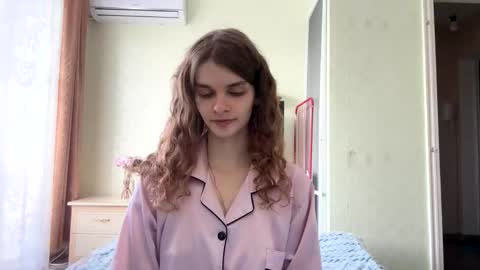 cute_kitte online show from October 2025 10:14:02 AM