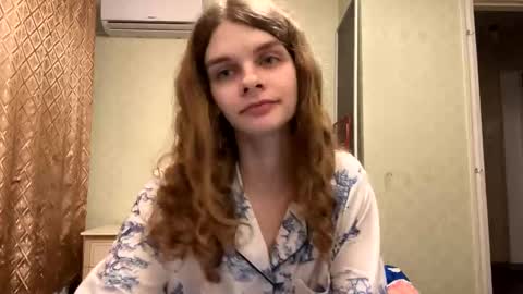 cute_kitte online show from November 2025 10:09:01 PM