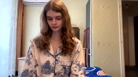 cute_kitte online show from November 2025 01:21:02 PM