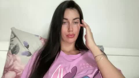 Snapshot of cute_kriss94 chatting on May 2026 06:27:02 PM cute_kriss94 online show from May 2026 06:27:02 PM