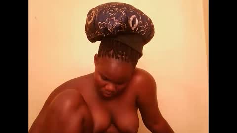 Snapshot of cute_latifah chatting on February 2026 11:39:02 AM cute_latifah online show from February 2026 11:39:02 AM