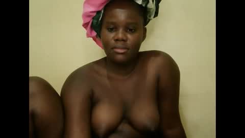 Snapshot of cute_latifah chatting on February 2026 10:30:02 PM cute_latifah online show from February 2026 10:30:02 PM