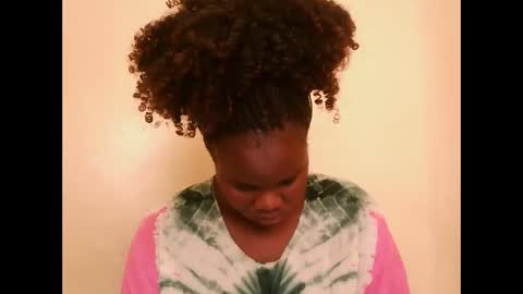 Snapshot of cute_latifah chatting on March 2026 08:38:01 AM cute_latifah online show from March 2026 08:38:01 AM