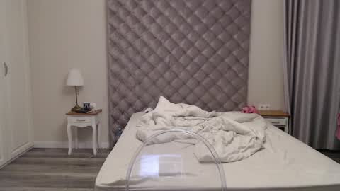 Snapshot of cute_lilia chatting on May 2026 07:43:01 PM Lilia online show from May 2026 07:43:01 PM