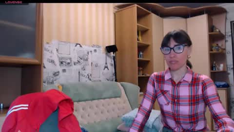 cute_lion_ online show from February 2026 11:09:01 AM