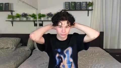 Mike online show from February 2026 01:35:02 AM