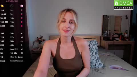 Snapshot of cute_milana chatting on July 2026 01:35:02 PM Milana online show from July 2026 01:35:02 PM