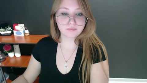 Veronica online show from December 2024 10:26:02 AM