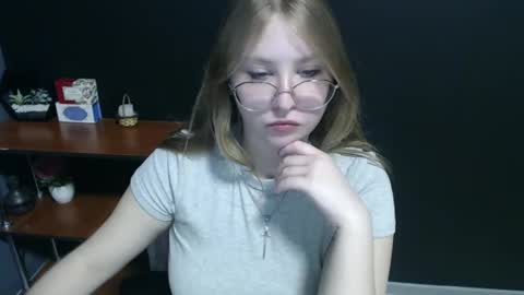 Veronica online show from January 2025 11:56:02 AM