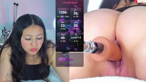 Snapshot of cute_mitsy chatting on April 2026 07:33:02 PM mitsy online show from April 2026 07:33:02 PM