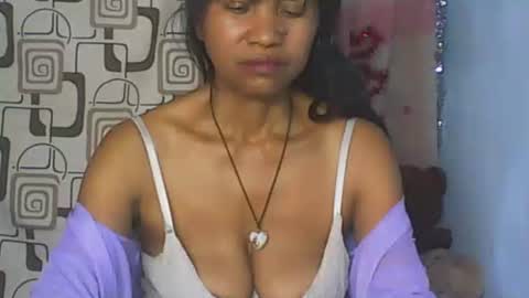 murielle online show from May 2026 01:38:01 PM