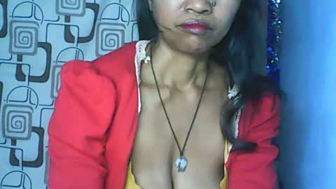 Snapshot of cute_moll chatting on July 2026 02:35:01 PM murielle online show from July 2026 02:35:01 PM