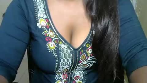 alia online show from April 2026 01:47:01 AM