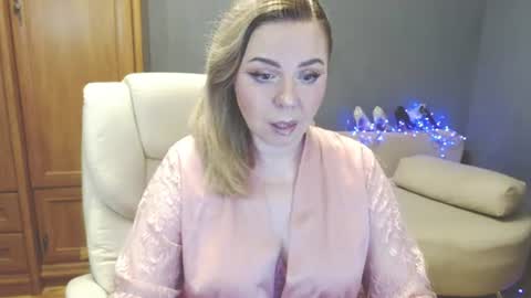 Snapshot of cute_phoenix chatting on July 2026 06:03:02 PM cute_phoenix online show from July 2026 06:03:02 PM