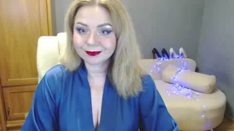 Snapshot of cute_phoenix chatting on August 2026 07:12:02 PM cute_phoenix online show from August 2026 07:12:02 PM