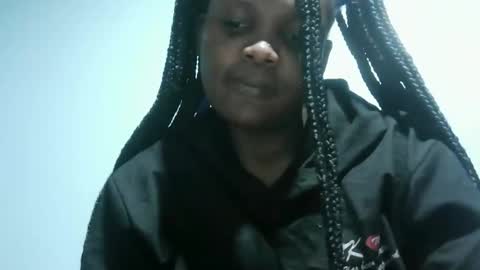 Snapshot of cute_roxie chatting on February 2025 09:47:01 PM cute_roxie online show from February 2025 09:47:01 PM