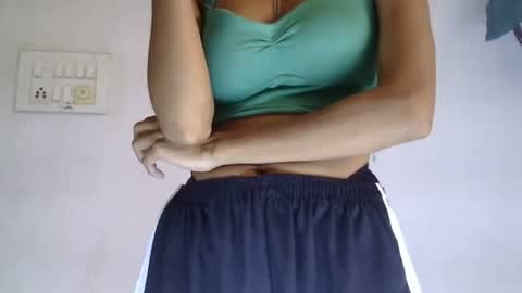 Snapshot of cute_ruhii chatting on July 2026 04:05:01 AM ruhi online show from July 2026 04:05:01 AM