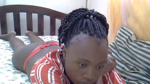 Snapshot of cute_savanna chatting on February 2025 09:35:02 AM cute_savanna online show from February 2025 09:35:02 AM