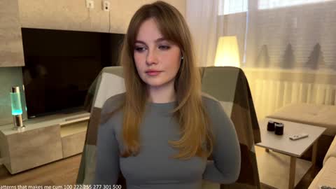 Ksenya online show from November 2025 04:12:01 AM