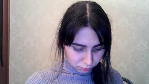 cute_strawberry_ online show from October 2025 03:09:01 PM