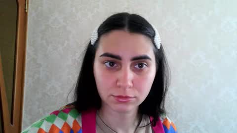 cute_strawberry_ online show from October 2025 08:28:01 AM