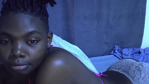 Snapshot of cute_tamara1 chatting on November 2025 07:18:02 PM cute_tamara1 online show from November 2025 07:18:02 PM