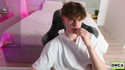 Thomas -  online show from February 2025 02:45:02 AM