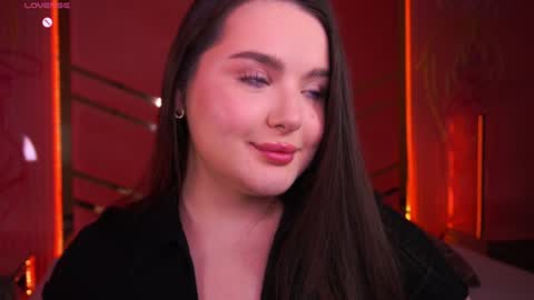 Amber online show from February 2025 11:04:02 PM