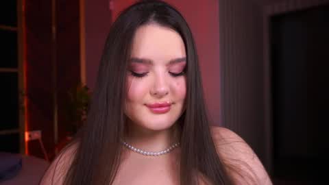 Amber online show from February 2025 11:11:02 PM