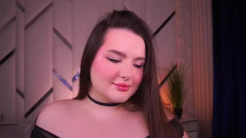 Amber online show from March 2025 12:16:01 AM