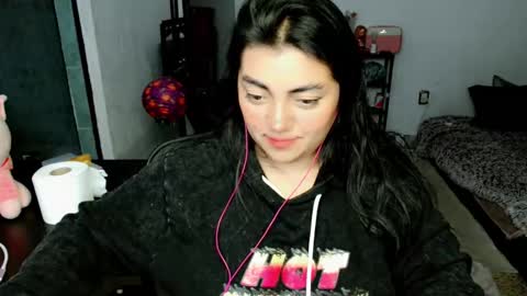 Princess Amber online show from November 2025 08:45:01 PM