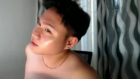 cuteasianlee online show from February 2026 10:44:01 PM