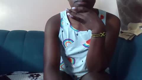 Cuteberry87 online show from November 2025 06:06:02 PM