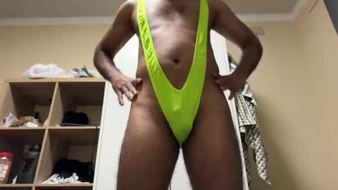 Cute Brown online show from October 2025 09:20:01 AM