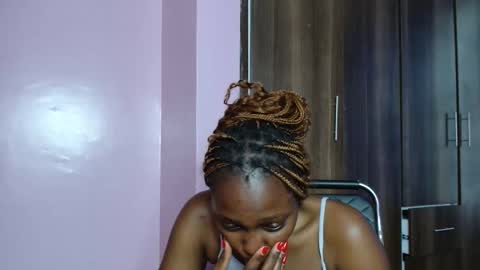 Snapshot of cutebuu chatting on November 2025 08:57:02 AM cutebuu online show from November 2025 08:57:02 AM