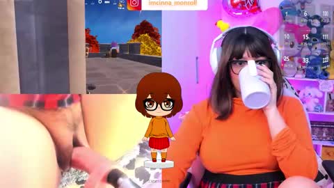 Snapshot of cutecinamonroll chatting on November 2025 07:19:01 PM Cinna independent model online show from November 2025 07:19:01 PM