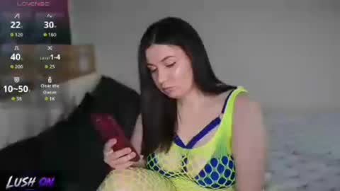 Cute Couple Real online show from May 2026 03:20:01 PM
