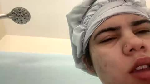 loveolots online show from November 2025 07:19:02 PM