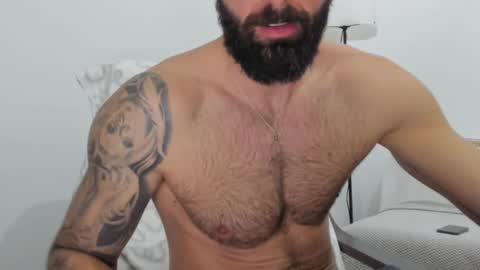 cuteeboy online show from February 2025 05:16:01 PM