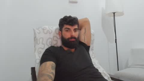 cuteeboy online show from March 2025 03:41:01 PM