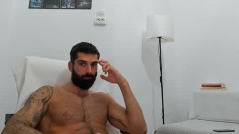 cuteeboy online show from October 2025 07:12:01 PM