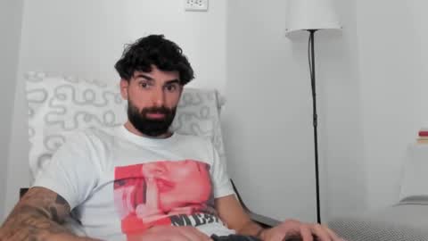 cuteeboy online show from March 2026 09:46:02 AM