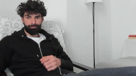 cuteeboy online show from April 2026 08:51:01 AM