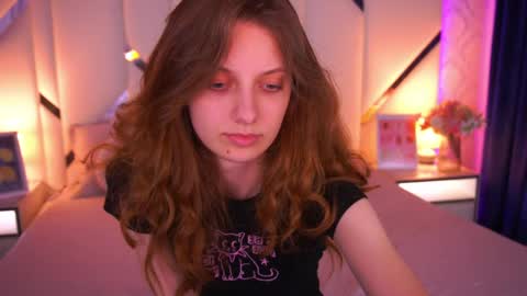 Snapshot of cuteefoxy chatting on May 2026 02:45:01 PM Foxy online show from May 2026 02:45:01 PM